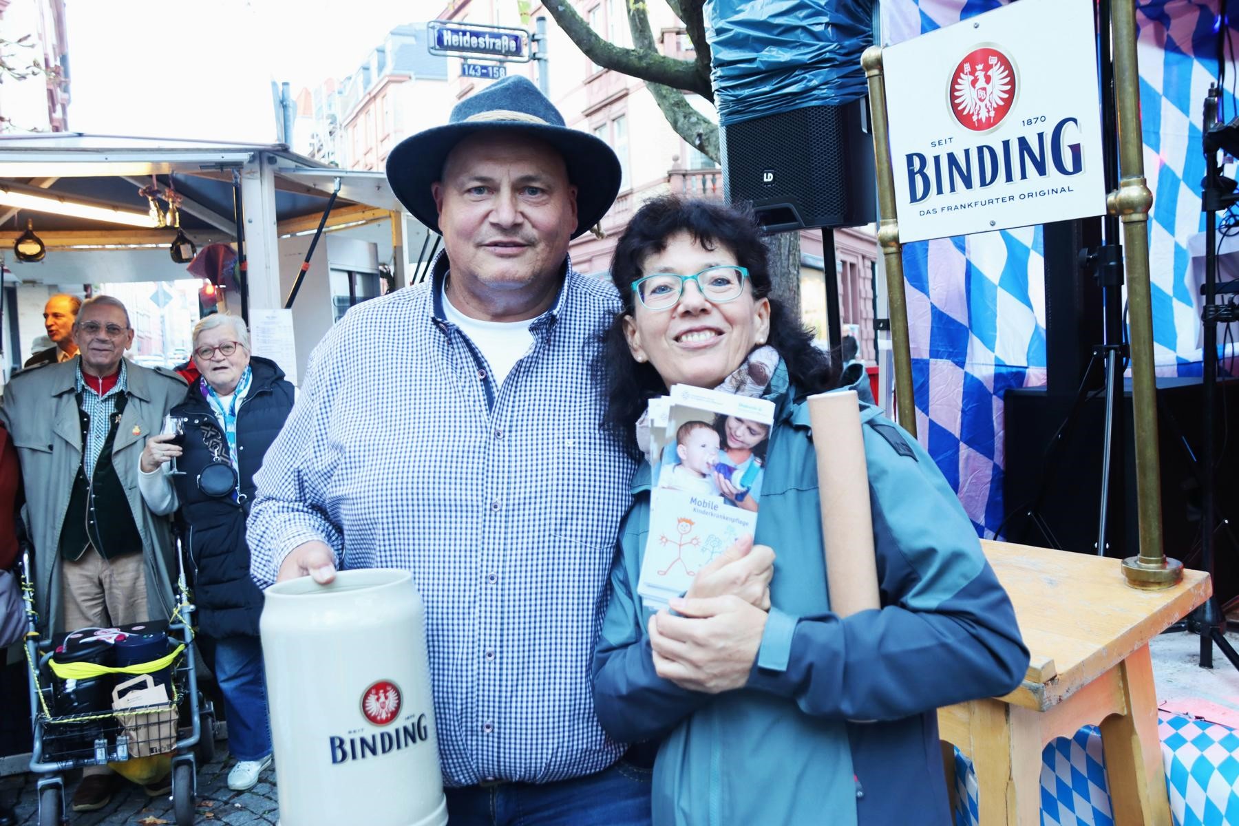   Bernemer Oktoberfest 2024 - Eroeffnung FOTOS:  < >< >   2024-09-27 Bernemer Oktoberfest < >